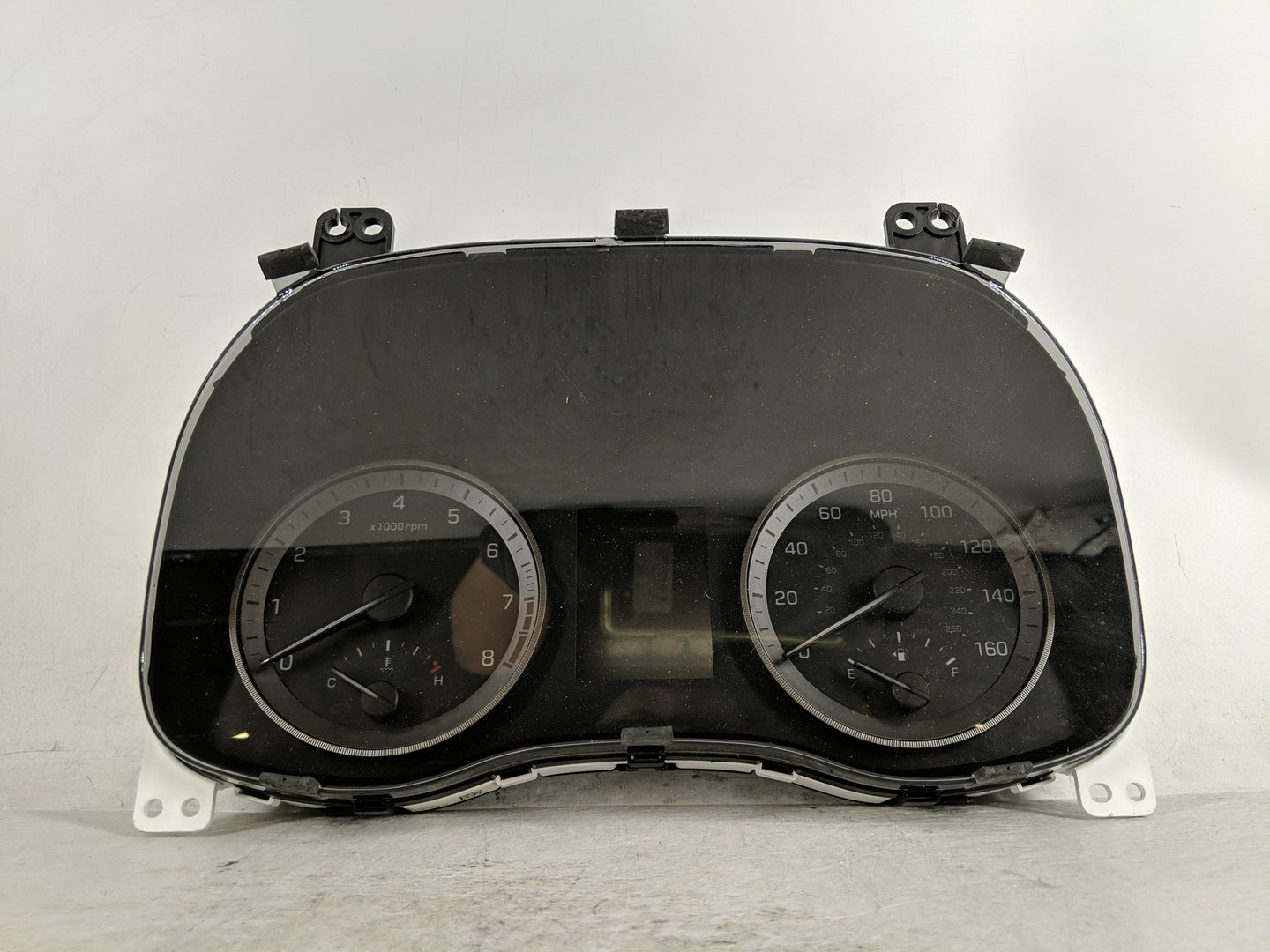 2016-2017 Hyundai Tucson Instrument Cluster Speedometer Gauges P/N:94001-D3172 Fits Fits 2016 2017 OEM Used Auto Parts - Oem