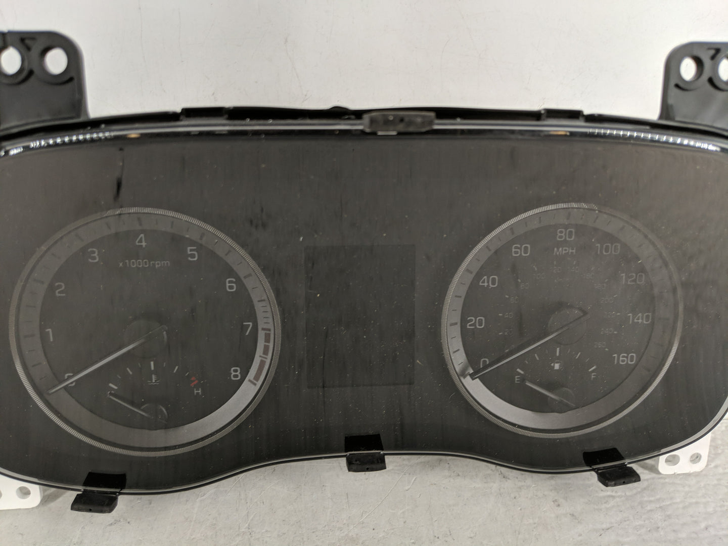 2016-2017 Hyundai Tucson Instrument Cluster Speedometer Gauges P/N:94001-D3172 Fits Fits 2016 2017 OEM Used Auto Parts - Oem