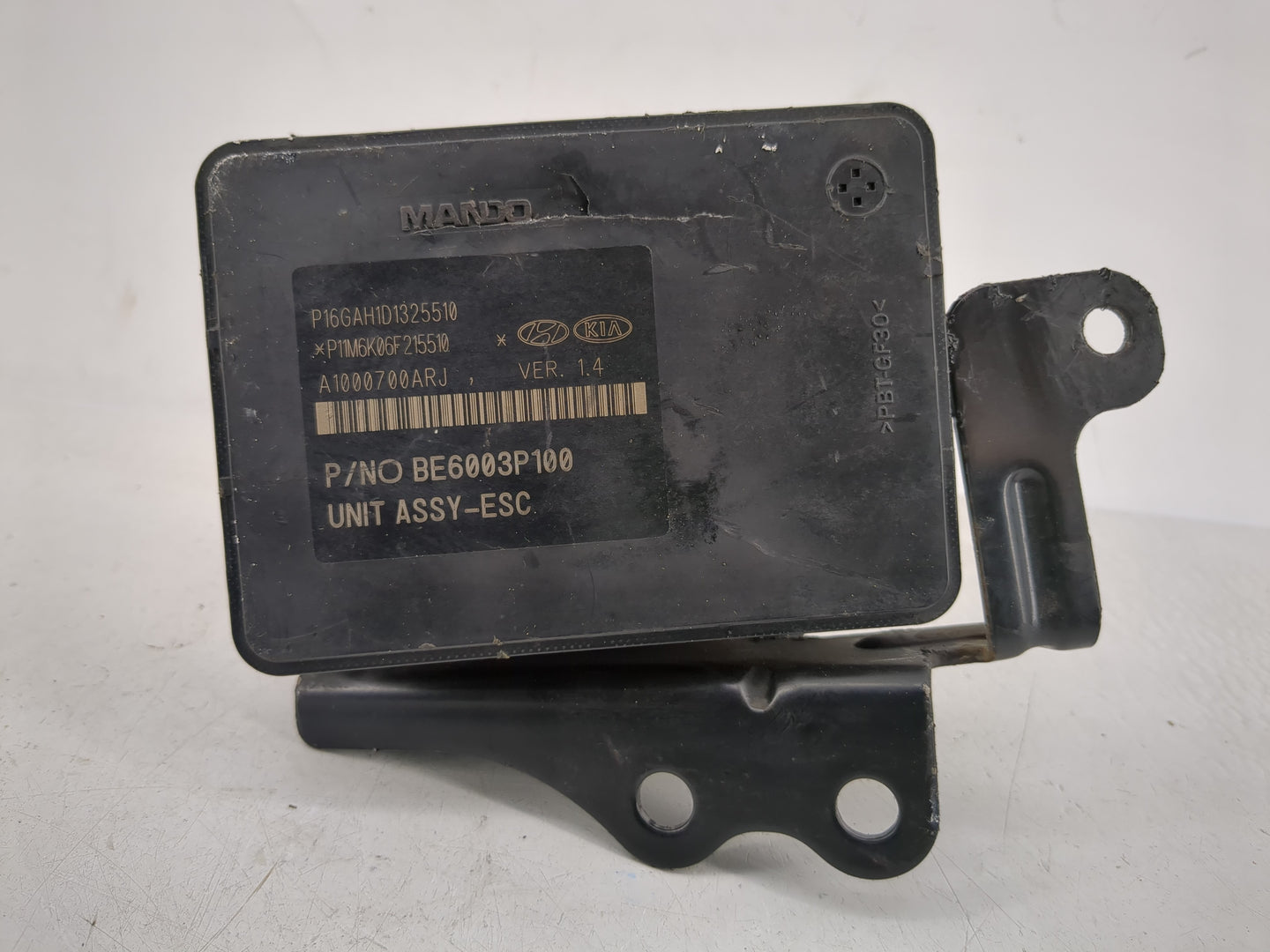 2016-2018 Hyundai Tucson ABS Pump Control Module Replacement P/N:BE600CP100 Fits Fits 2016 2017 2018 OEM Used Auto Parts - O