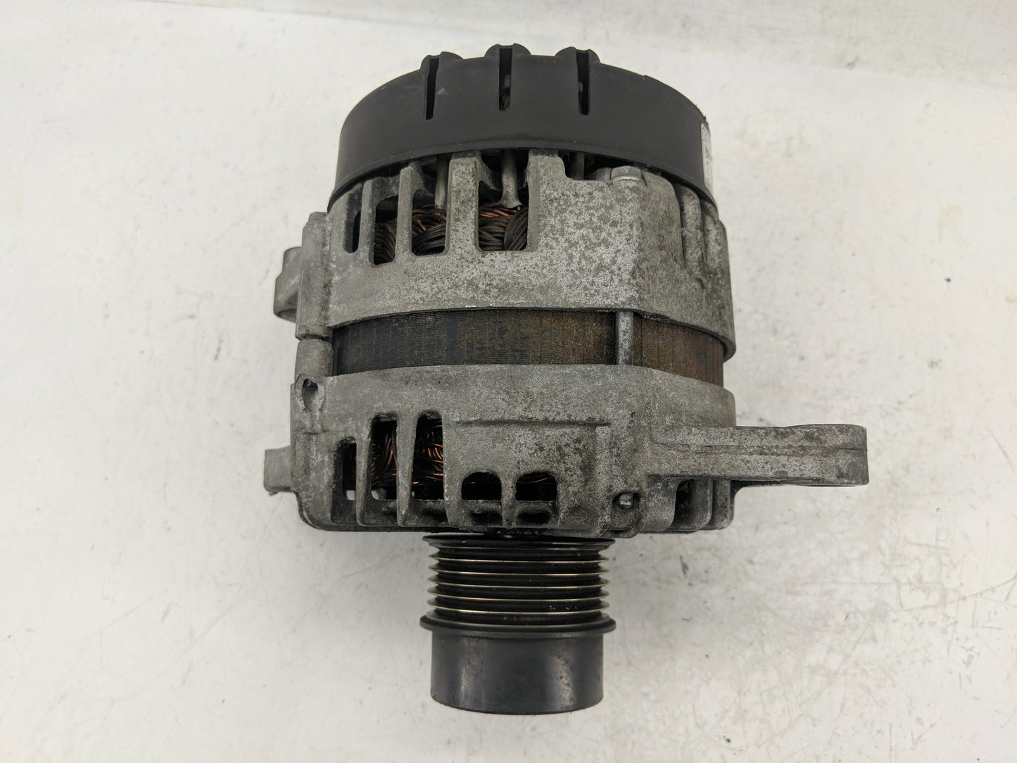 2016-2018 Hyundai Tucson Alternator Replacement Generator Charging Assembly Engine OEM P/N:37300-2B960 Fits OEM Used Auto Pa