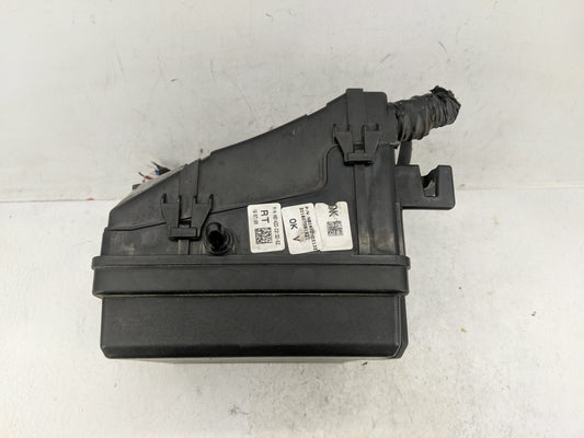 2016-2018 Hyundai Tucson Fusebox Fuse Box Panel Relay Module P/N:N91422-D3132 Fits Fits 2016 2017 2018 OEM Used Auto Parts