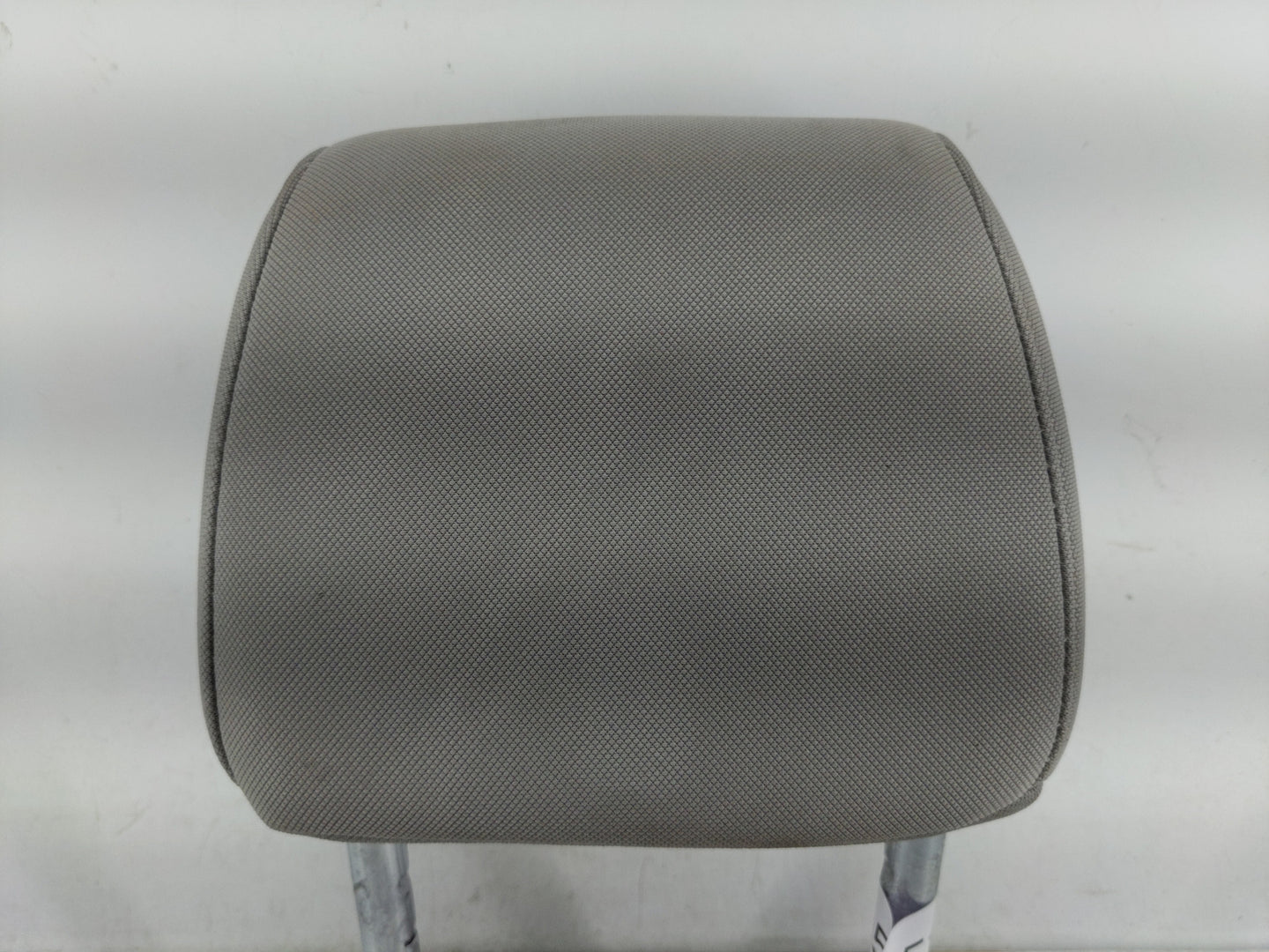 2017 Hyundai Tucson Headrest Head Rest Front Driver Passenger Seat Fits OEM Used Auto Parts - Oemusedautoparts1.com