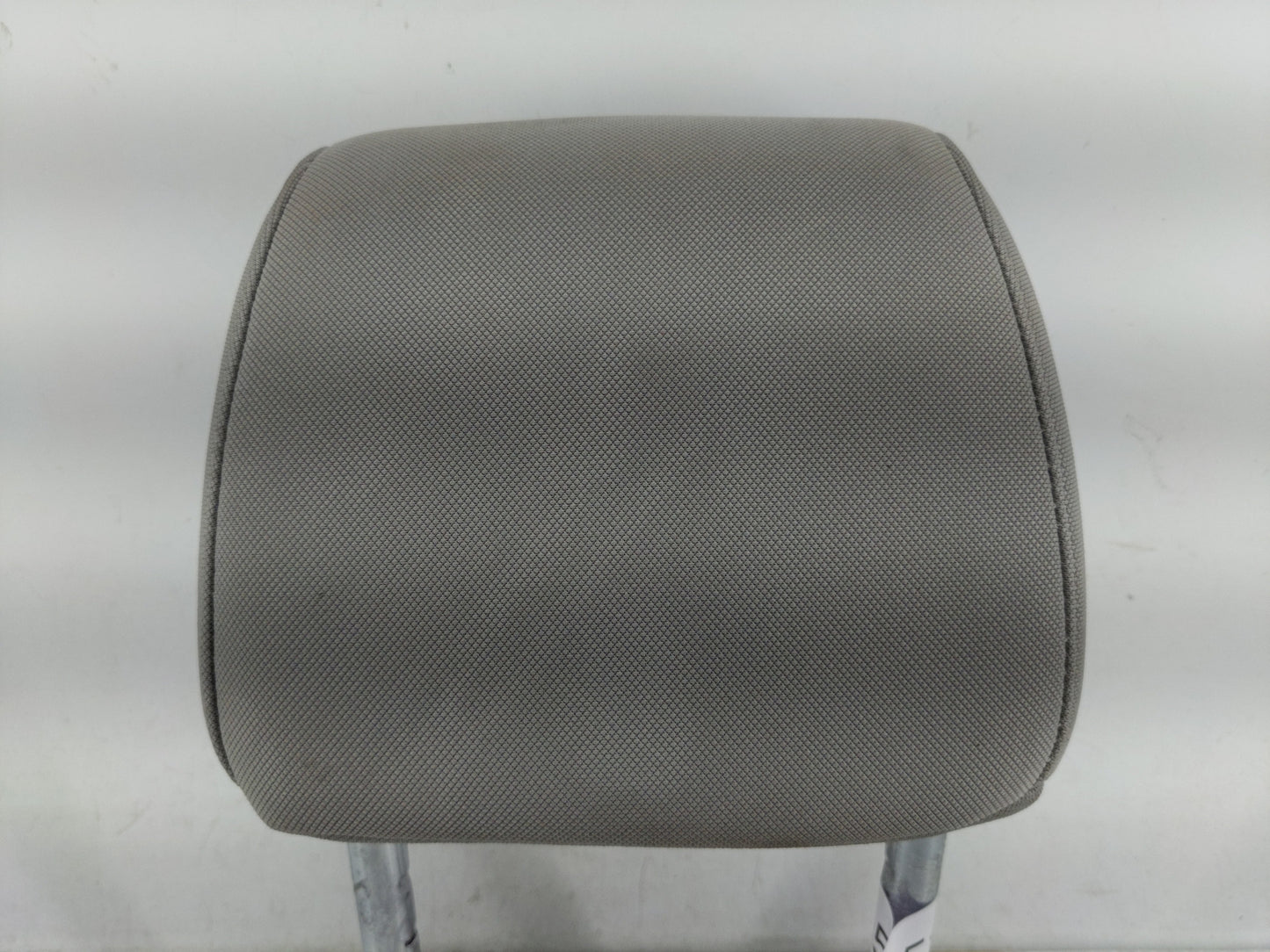 2017 Hyundai Tucson Headrest Head Rest Front Driver Passenger Seat Fits OEM Used Auto Parts - Oemusedautoparts1.com