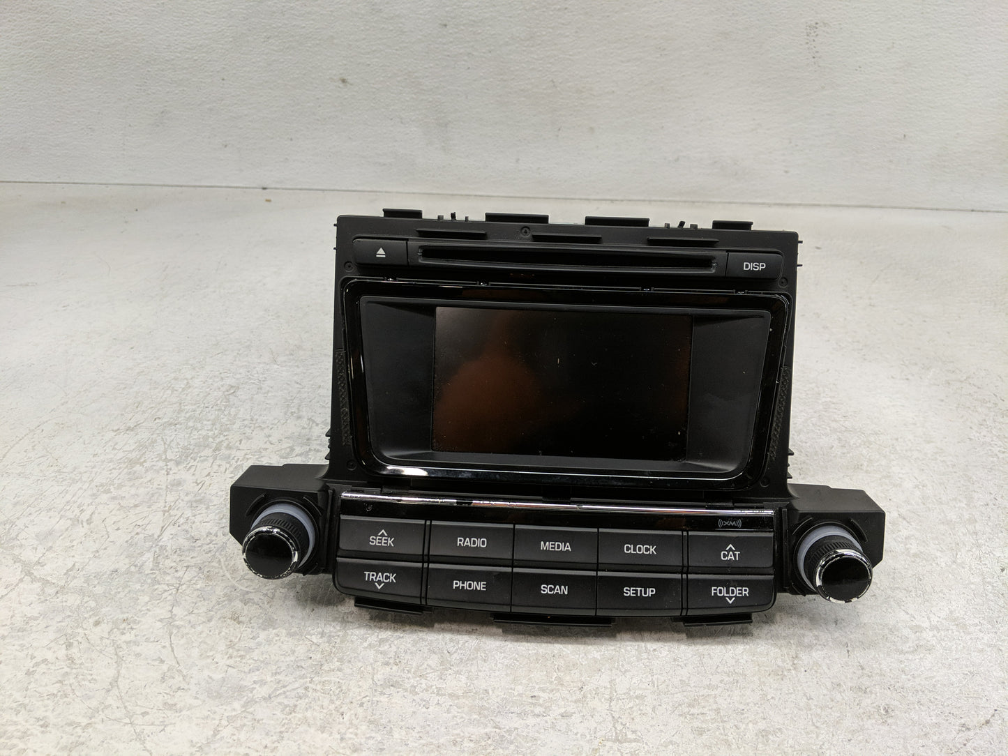 2016-2017 Hyundai Tucson Radio AM FM Cd Player Receiver Replacement P/N:96160-D81004X Fits Fits 2016 2017 OEM Used Auto Part