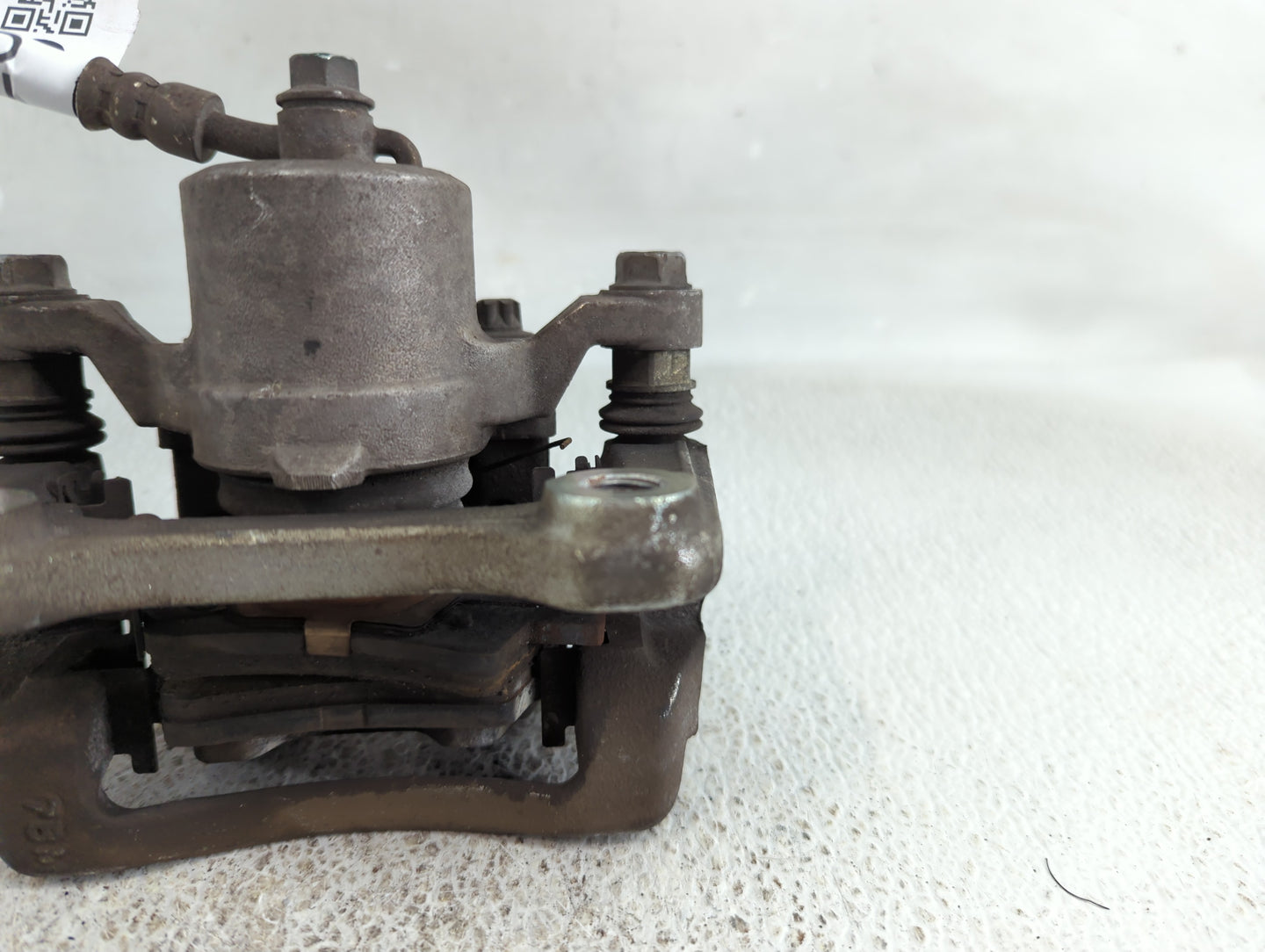 2016-2021 Hyundai Tucson Front Driver Left Brake Caliper - Oemusedautoparts1.com