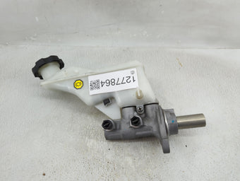 compare product 2016-2021 Hyundai Tucson Brake Master Cylinder 1277864