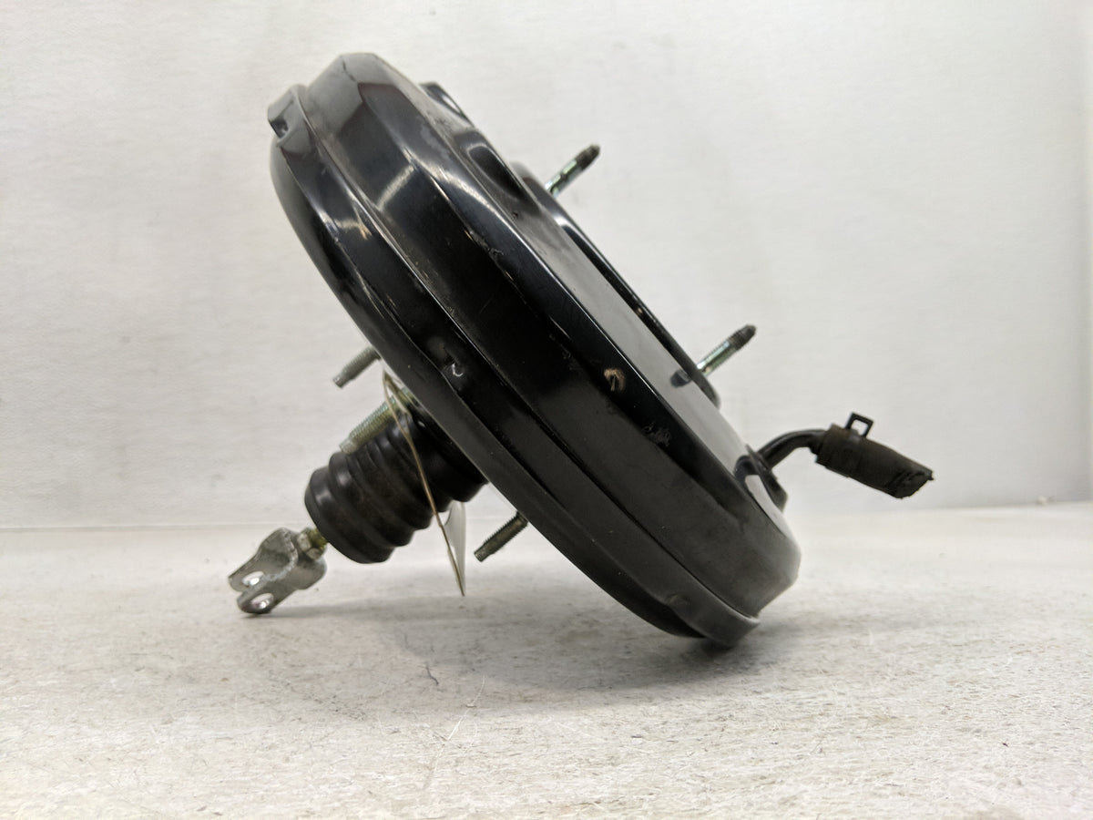 2016-2021 Hyundai Tucson Power Brake Booster Oem 1299525 - Oemusedautoparts1.com