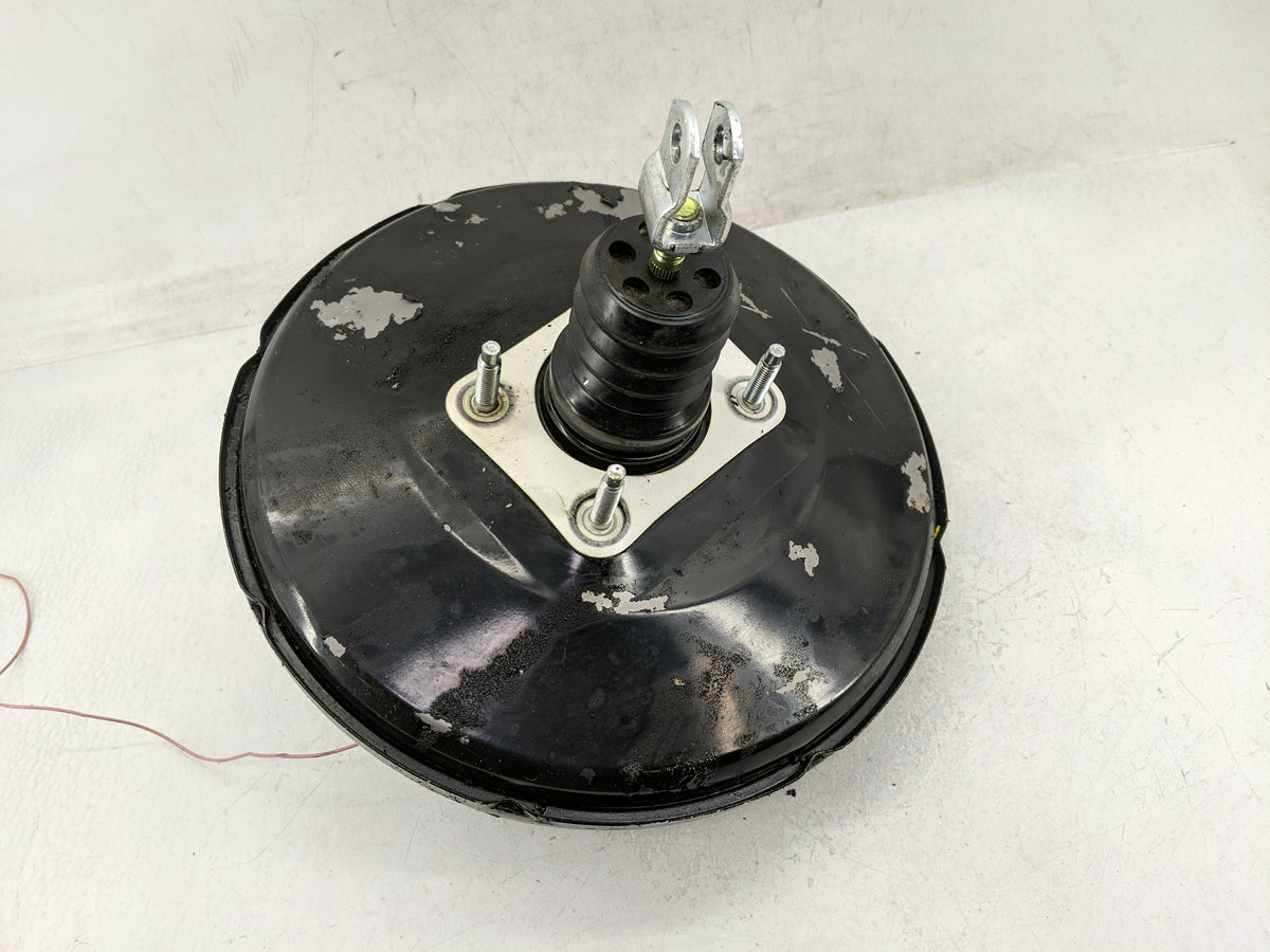2016-2018 Hyundai Tucson Power Brake Booster Oem 1312647 - Oemusedautoparts1.com
