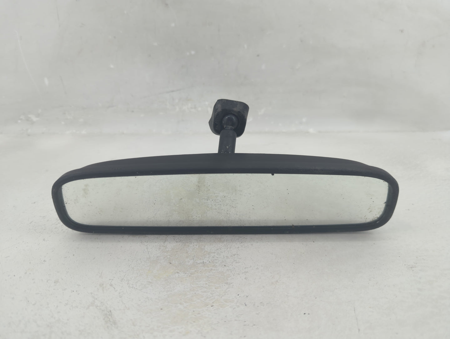 2009-2022 Hyundai Tucson Interior Rear View Mirror Replacement OEM P/N:E4012143 Fits OEM Used Auto Parts - Oemusedautoparts1