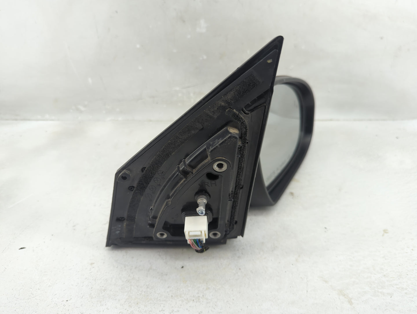 2016-2018 Hyundai Tucson Passenger Side View Mirror - Right Door Mirror OEM Used - Oemusedautoparts1.com
