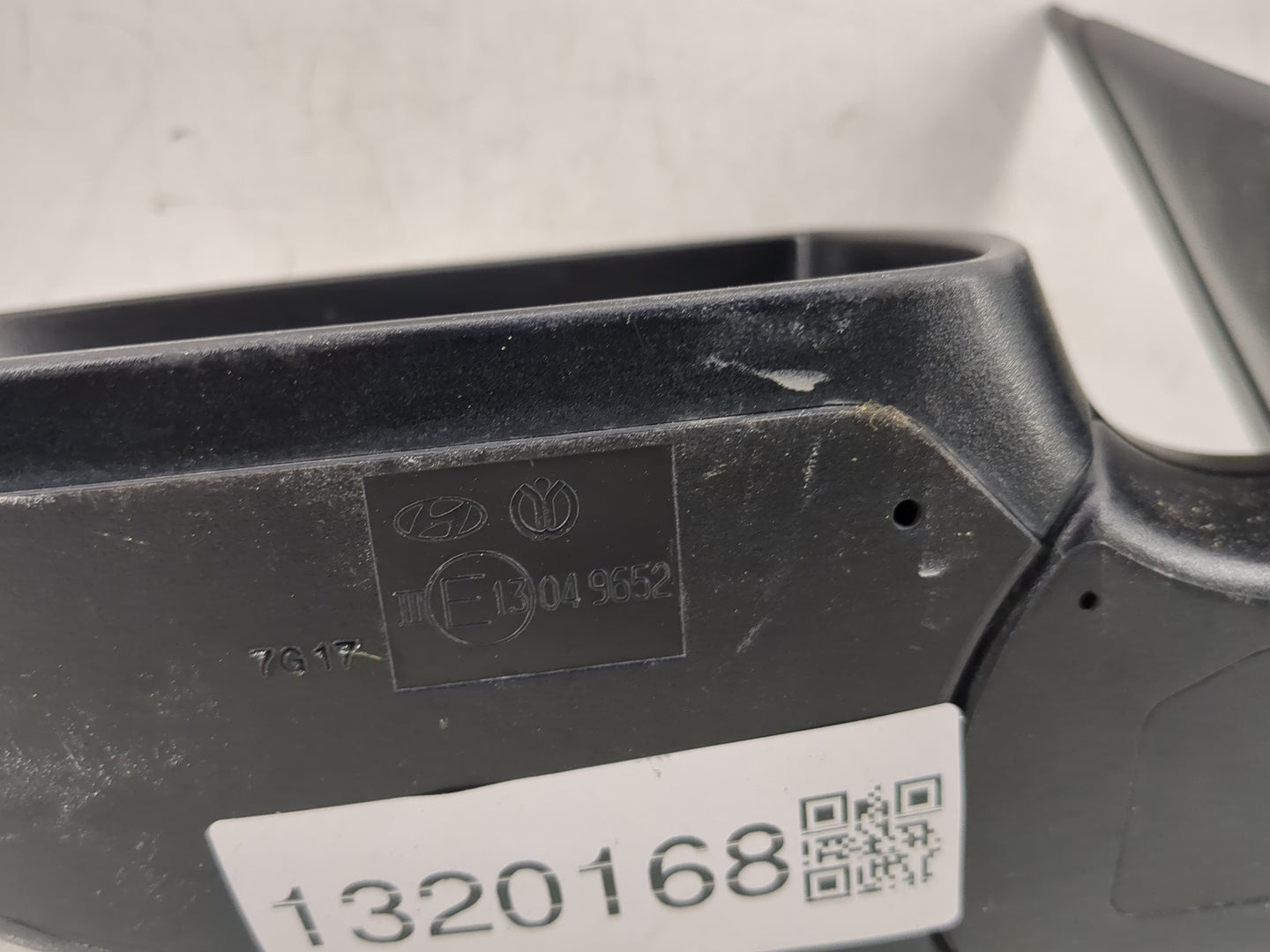2016-2018 Hyundai Tucson Driver Side View Mirror - Left Door Mirror OEM Used - Oemusedautoparts1.com