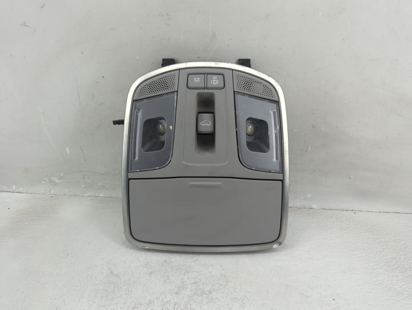 2016-2021 Hyundai Tucson Overhead Roof Console 1321672 - Oemusedautoparts1.com