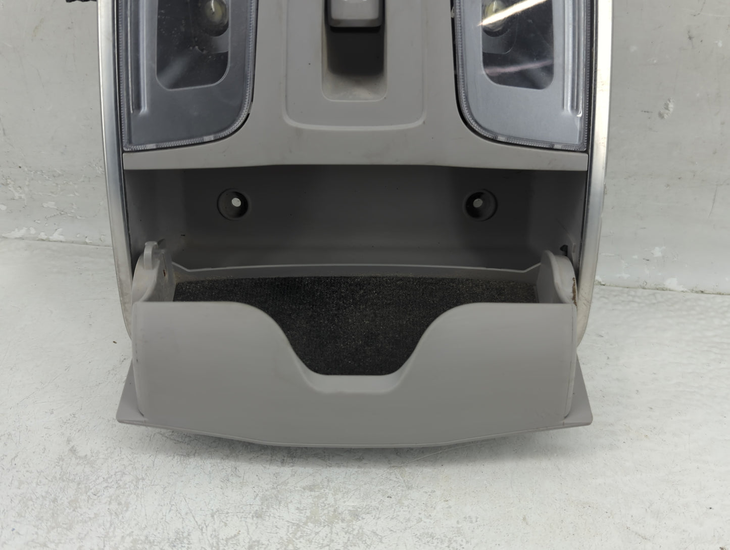 2016-2021 Hyundai Tucson Overhead Roof Console 1321672 - Oemusedautoparts1.com