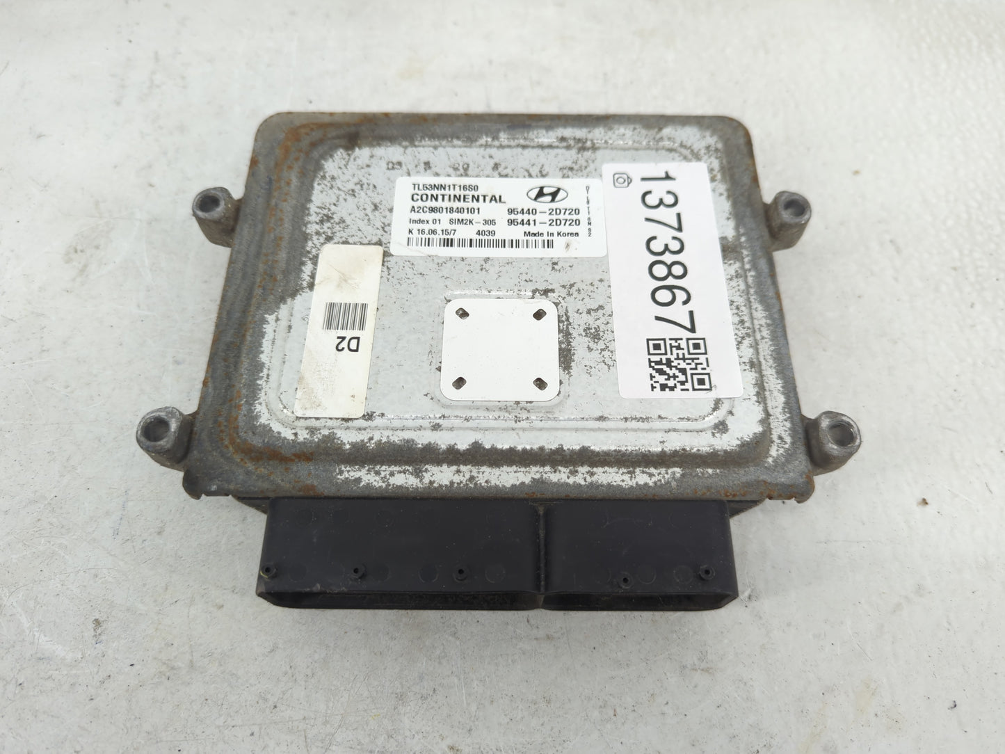 2016-2018 Hyundai Tucson PCM Engine Control Computer ECU ECM PCU OEM P/N:95440-2D720 Fits Fits 2016 2017 2018 OEM Used Auto 