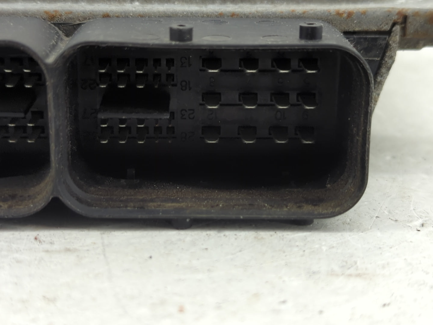 2016-2018 Hyundai Tucson PCM Engine Control Computer ECU ECM PCU OEM P/N:95440-2D720 Fits Fits 2016 2017 2018 OEM Used Auto 