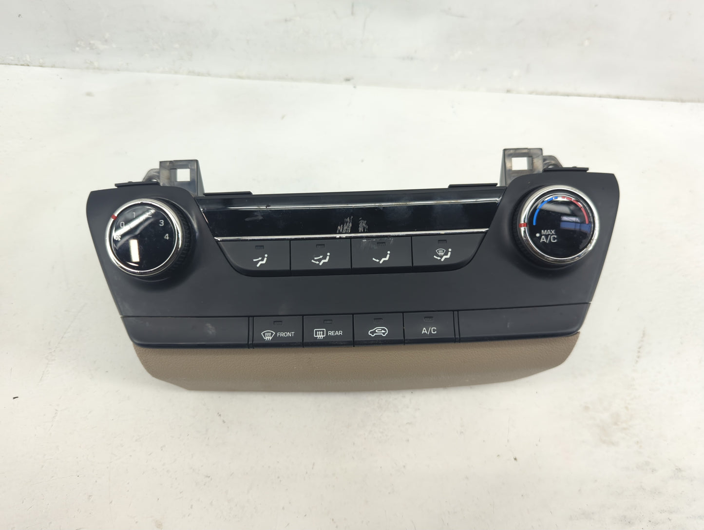 2016-2018 Hyundai Tucson Climate Control Module Temperature AC/Heater Replacement Fits Fits 2016 2017 2018 OEM Used Auto Par