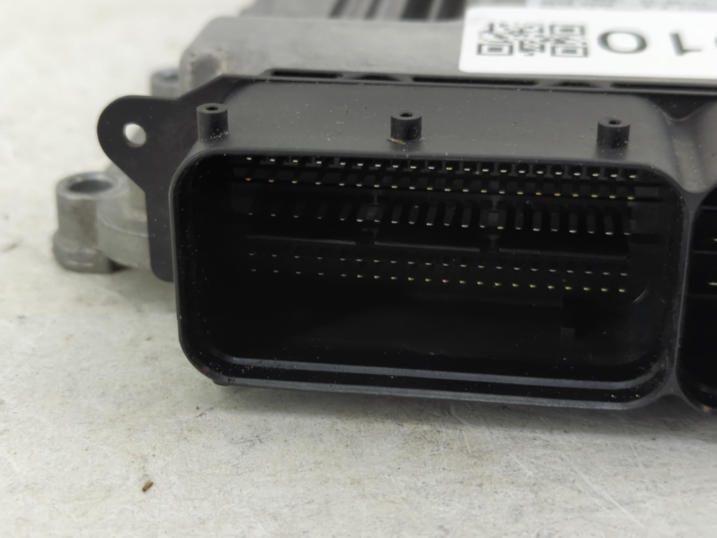 2016-2018 Hyundai Tucson PCM Engine Control Computer ECU ECM PCU OEM P/N:0 261 S19 403 39131-2ETA6 Fits Fits 2016 2017 2018 