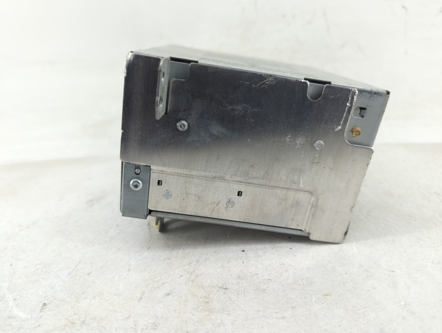 2017-2018 Hyundai Tucson Radio AM FM Cd Player Receiver Replacement P/N:28262535 20953630 Fits Fits 2017 2018 OEM Used Auto 