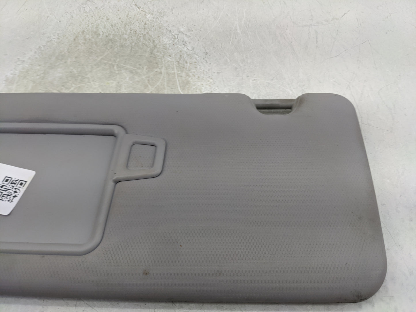 2016-2018 Hyundai Tucson Sun Visor Shade Replacement Driver Left Mirror Fits Fits 2016 2017 2018 OEM Used Auto Parts - Oemus
