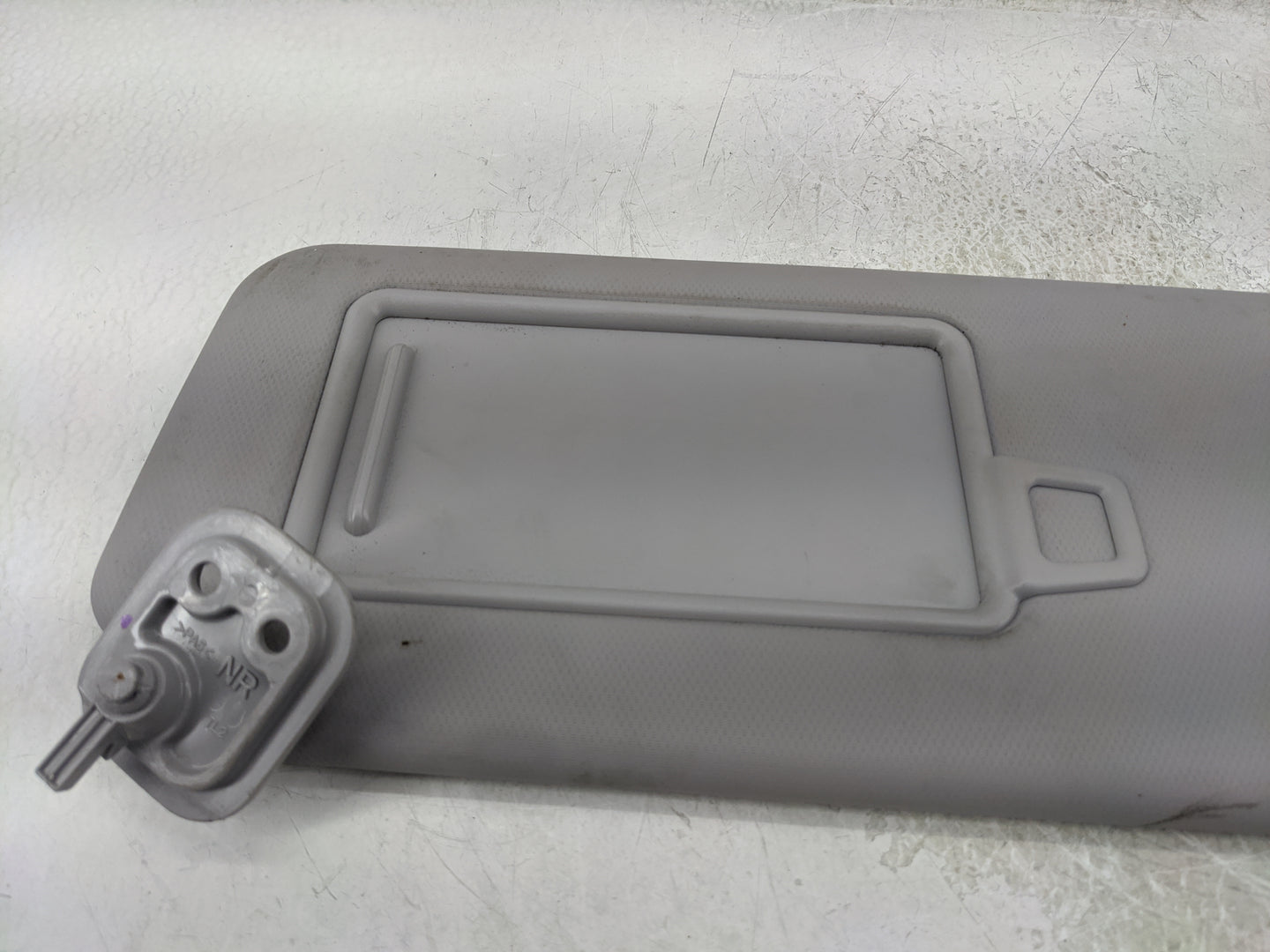 2016-2021 Hyundai Tucson Sun Visor Shade Replacement Passenger Right Mirror Fits Fits 2016 2017 2018 2019 2020 2021 OEM Used