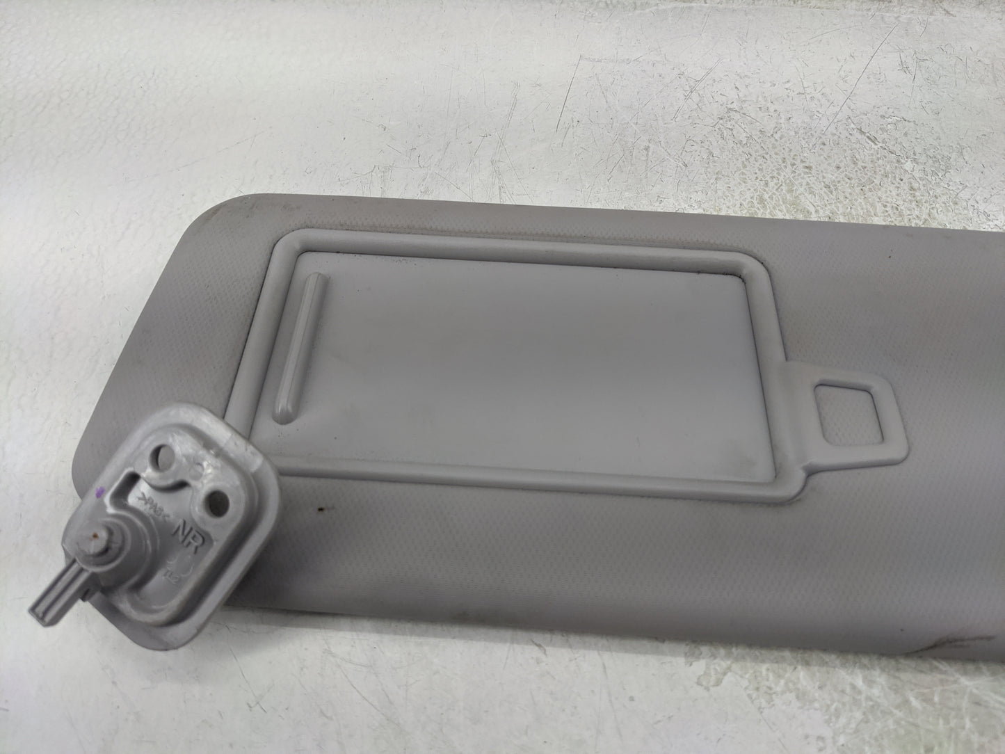 2016-2021 Hyundai Tucson Sun Visor Shade Replacement Passenger Right Mirror Fits Fits 2016 2017 2018 2019 2020 2021 OEM Used
