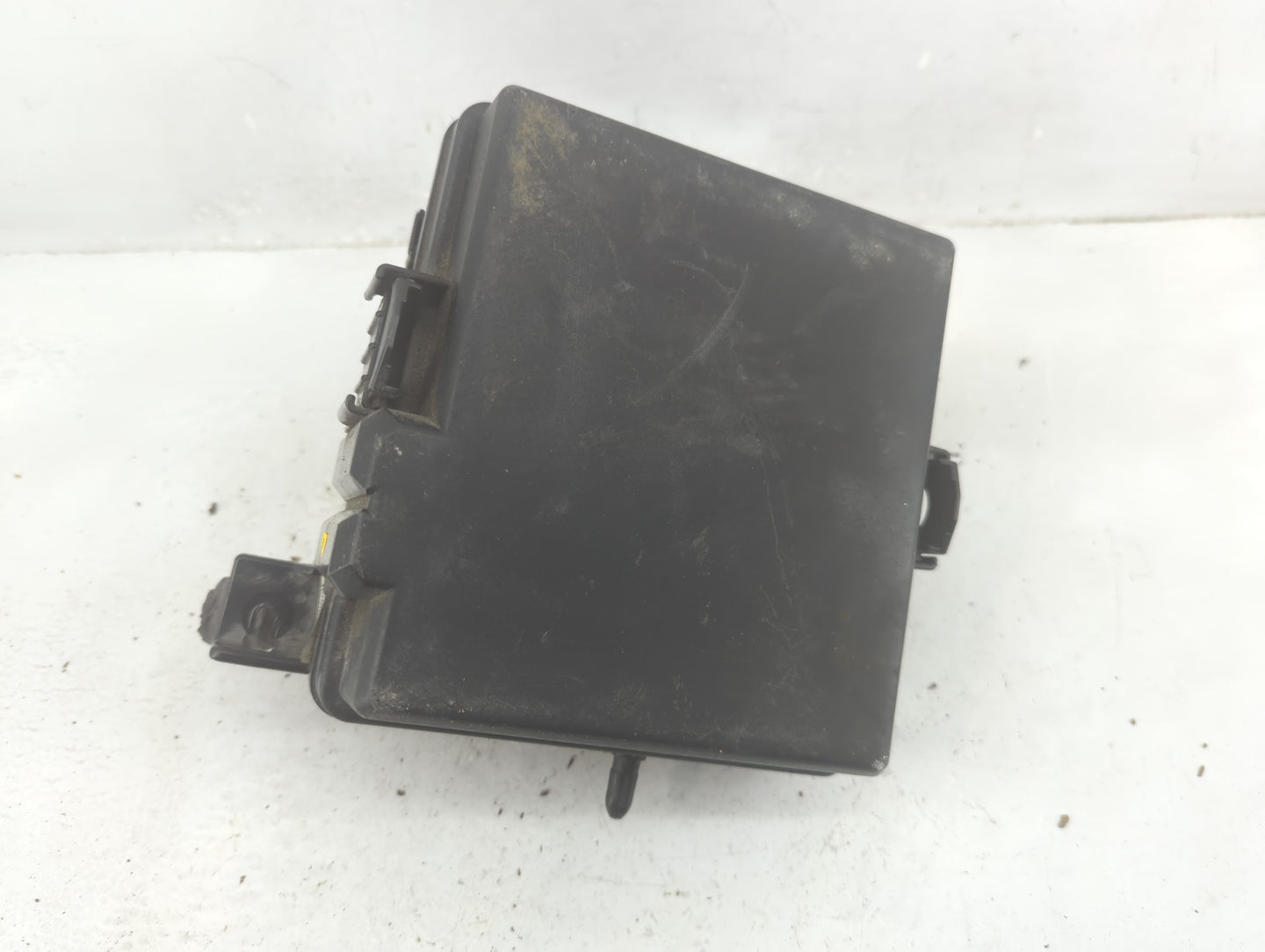 2016-2018 Hyundai Tucson Fusebox Fuse Box Panel Relay Module P/N:N91431-D3162 Fits Fits 2016 2017 2018 OEM Used Auto Parts -