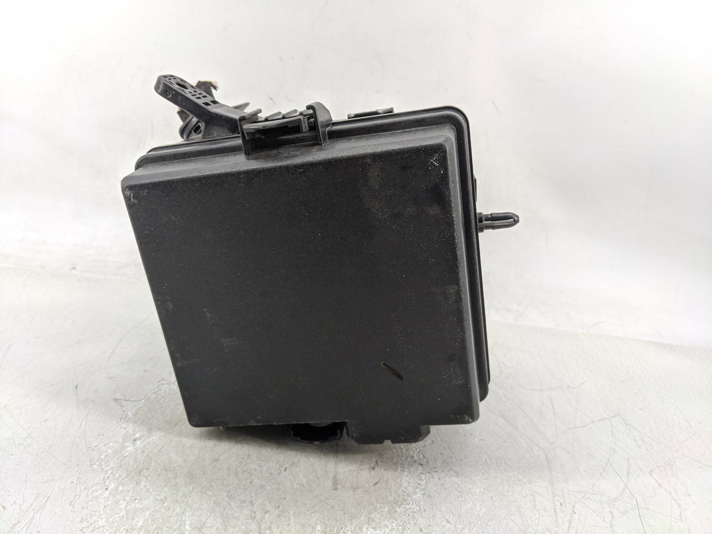 2016-2018 Hyundai Tucson Fusebox Fuse Box Panel Relay Module P/N:91941-D3022 Fits Fits 2016 2017 2018 OEM Used Auto Parts - 