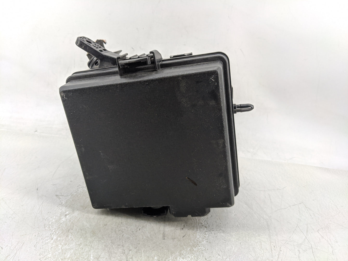 2016-2018 Hyundai Tucson Fusebox Fuse Box Panel Relay Module P/N:91941-D3022 Fits Fits 2016 2017 2018 OEM Used Auto Parts - 