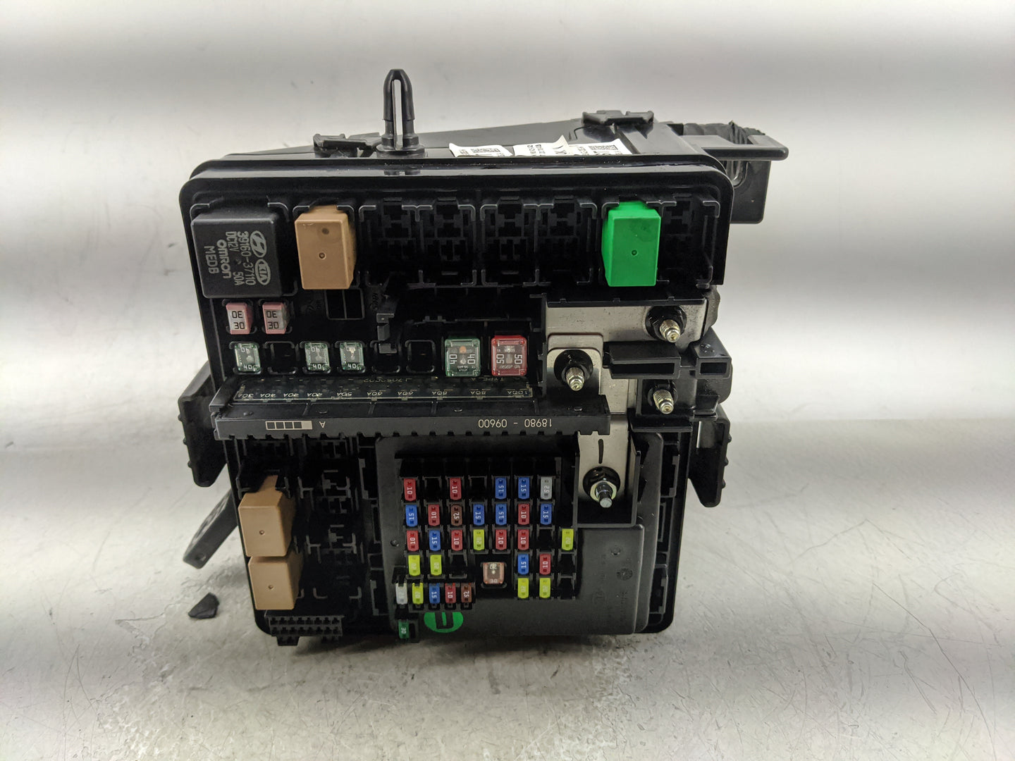 2016-2018 Hyundai Tucson Fusebox Fuse Box Panel Relay Module P/N:91941-D3022 Fits Fits 2016 2017 2018 OEM Used Auto Parts - 