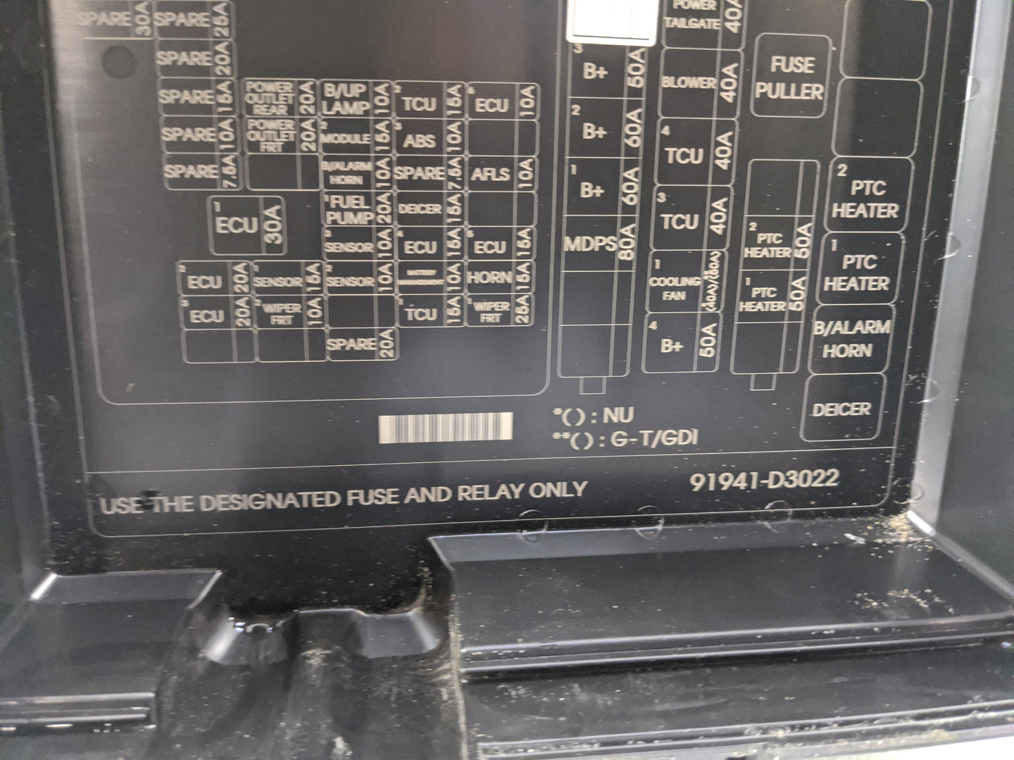 2016-2018 Hyundai Tucson Fusebox Fuse Box Panel Relay Module P/N:91941-D3022 Fits Fits 2016 2017 2018 OEM Used Auto Parts - 