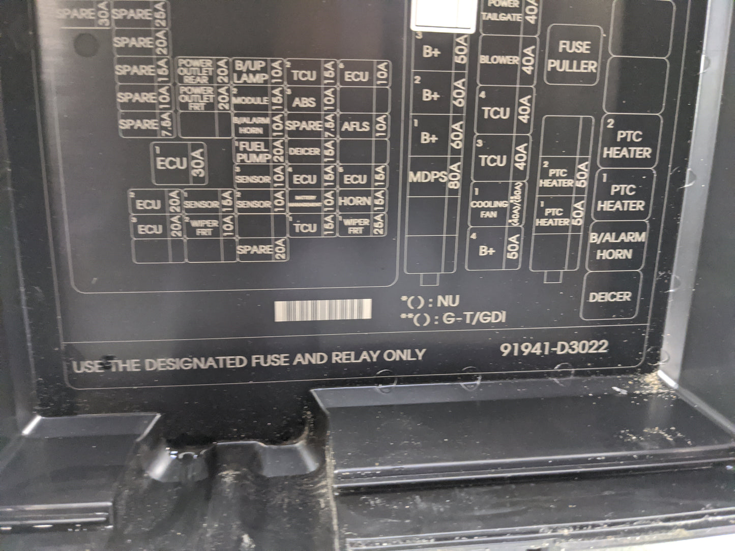 2016-2018 Hyundai Tucson Fusebox Fuse Box Panel Relay Module P/N:91941-D3022 Fits Fits 2016 2017 2018 OEM Used Auto Parts - 