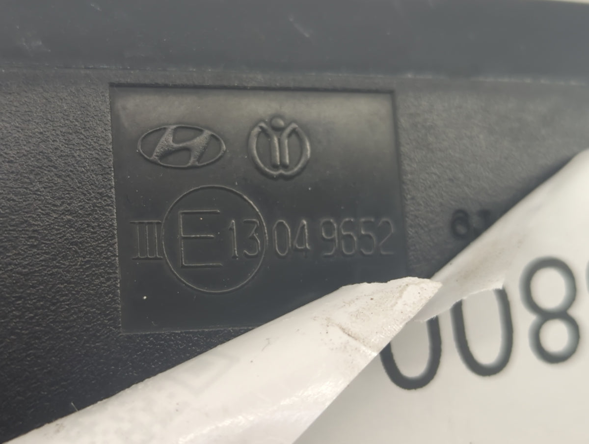 2016-2018 Hyundai Tucson Passenger Side View Mirror - Right Door Mirror OEM Used - Oemusedautoparts1.com
