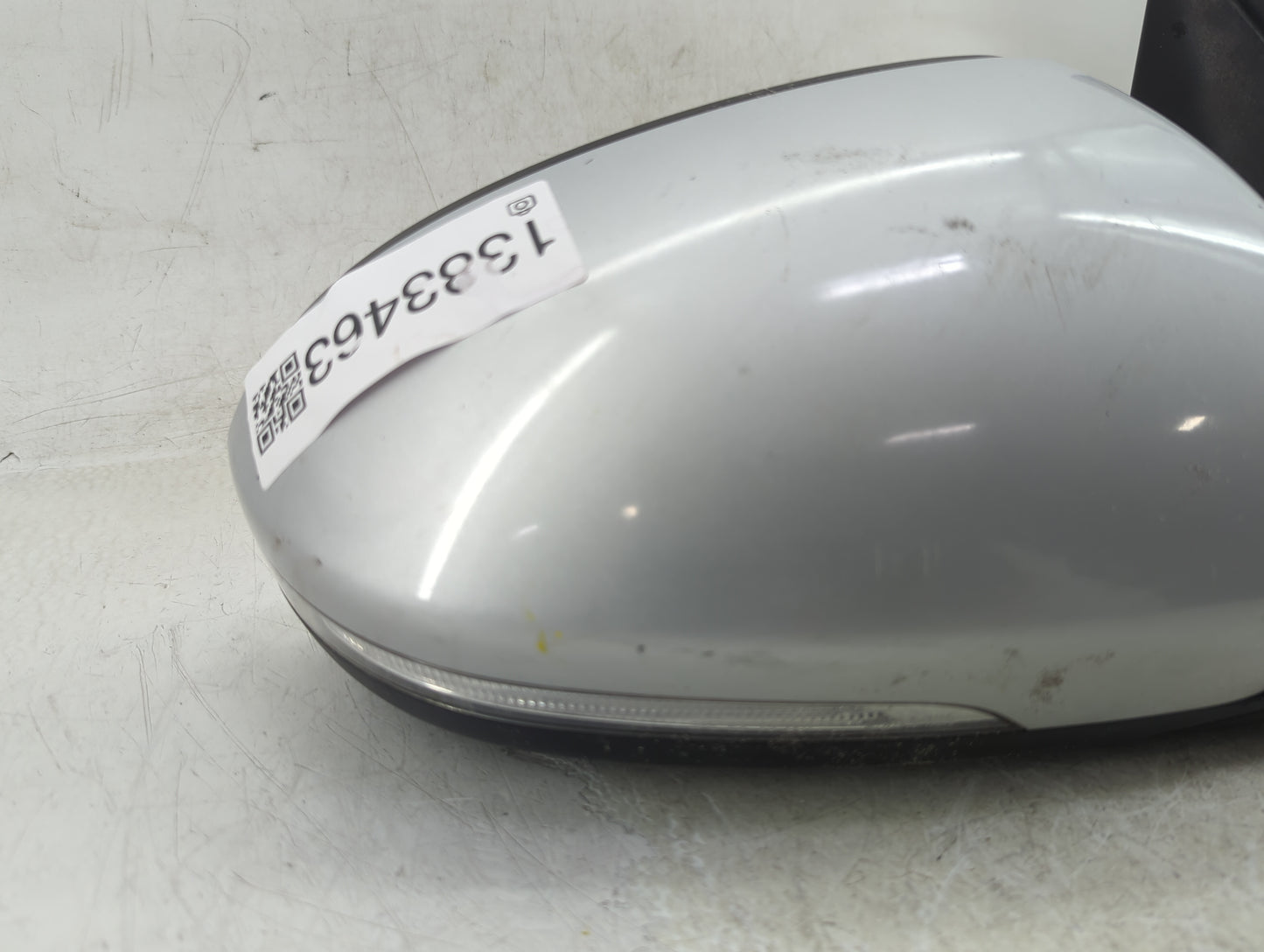 2016-2018 Hyundai Tucson Passenger Side View Mirror - Right Door Mirror OEM Used - Oemusedautoparts1.com