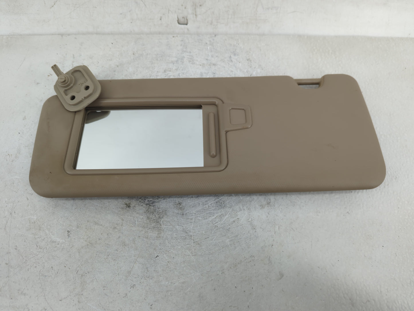 2016-2018 Hyundai Tucson Sun Visor Shade Replacement Driver Left Mirror Fits Fits 2016 2017 2018 OEM Used Auto Parts - Oemus