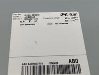 2016-2017 Hyundai Tucson Radio AM FM Cd Player Receiver Replacement P/N:96180-D31004X Fits Fits 2016 2017 OEM Used Auto Part