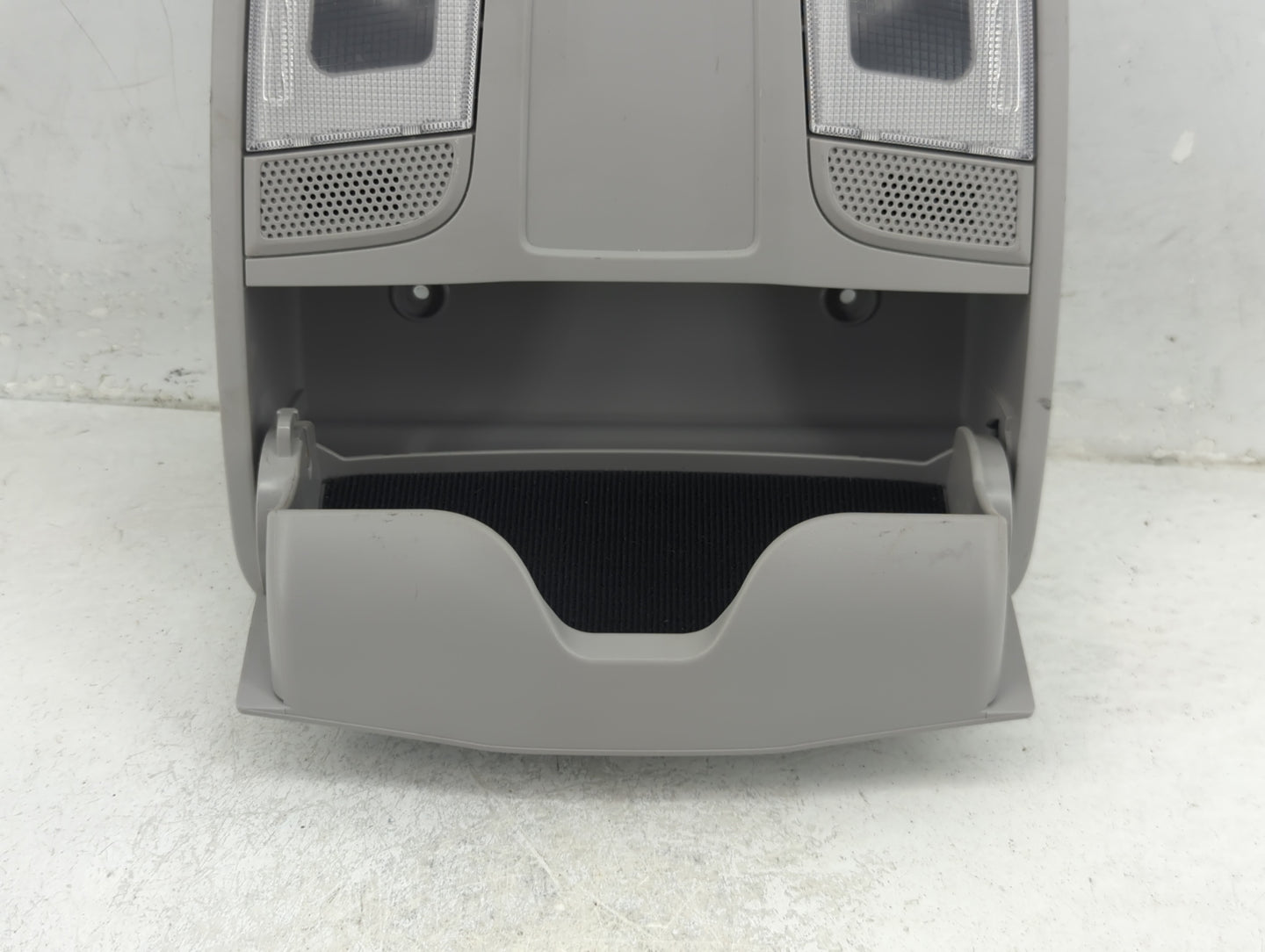 2017 Hyundai Tucson Overhead Roof Console - Oemusedautoparts1.com