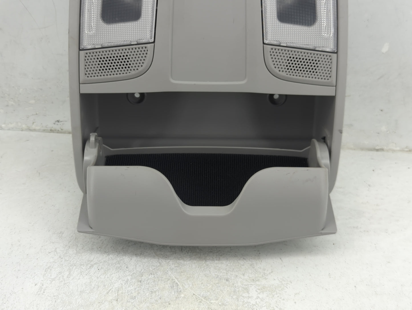 2017 Hyundai Tucson Overhead Roof Console - Oemusedautoparts1.com