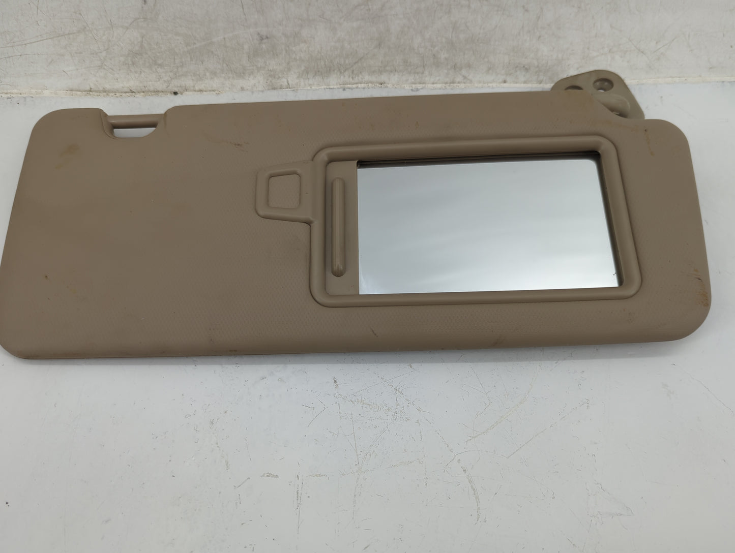 2016-2021 Hyundai Tucson Sun Visor Shade Replacement Passenger Right Mirror Fits Fits 2016 2017 2018 2019 2020 2021 OEM Used