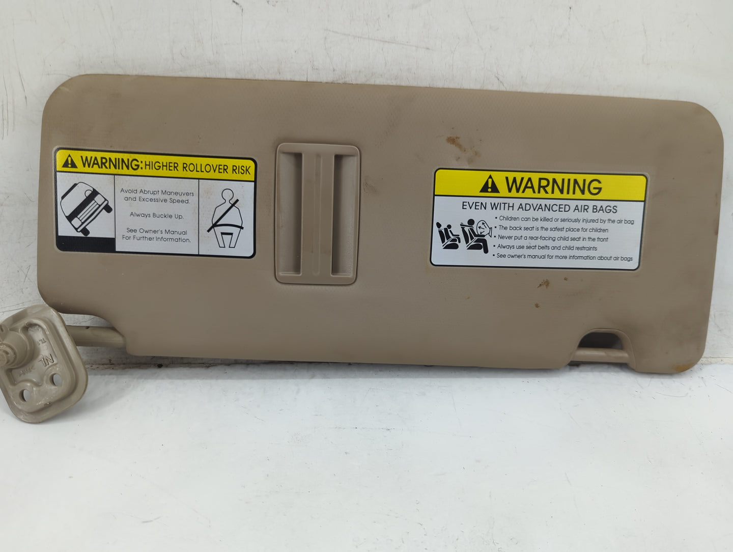 2016-2018 Hyundai Tucson Sun Visor Shade Replacement Driver Left Mirror Fits Fits 2016 2017 2018 OEM Used Auto Parts - Oemus
