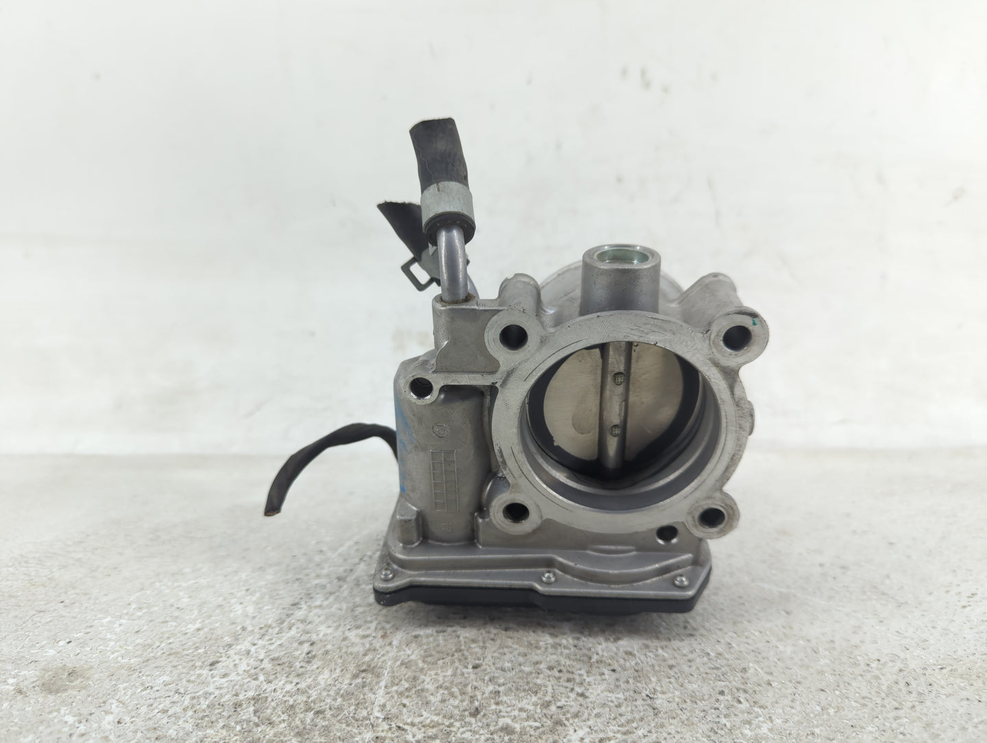 2014-2021 Hyundai Tucson Throttle Body P/N:35100-2E000 Fits Fits 2011 2012 2013 2014 2015 2016 2017 2018 2019 2020 2021 OEM 