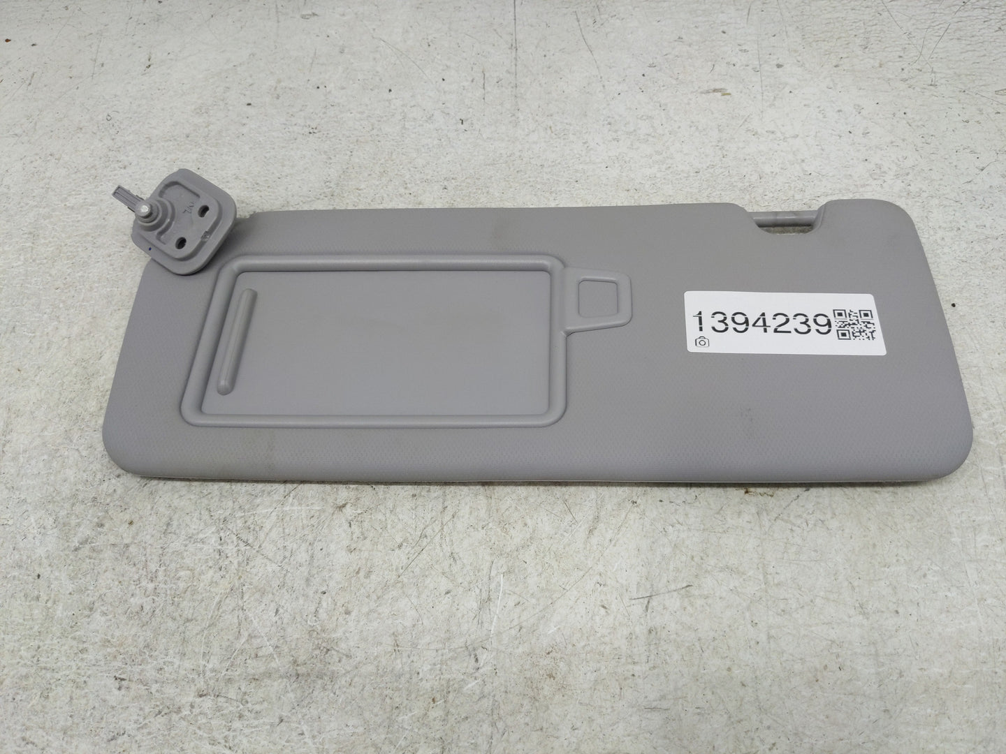 2016-2018 Hyundai Tucson Sun Visor Shade Replacement Driver Left Mirror Fits Fits 2016 2017 2018 OEM Used Auto Parts - Oemus