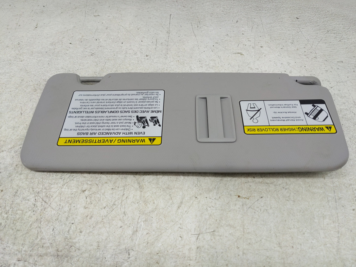 2016-2018 Hyundai Tucson Sun Visor Shade Replacement Driver Left Mirror Fits Fits 2016 2017 2018 OEM Used Auto Parts - Oemus
