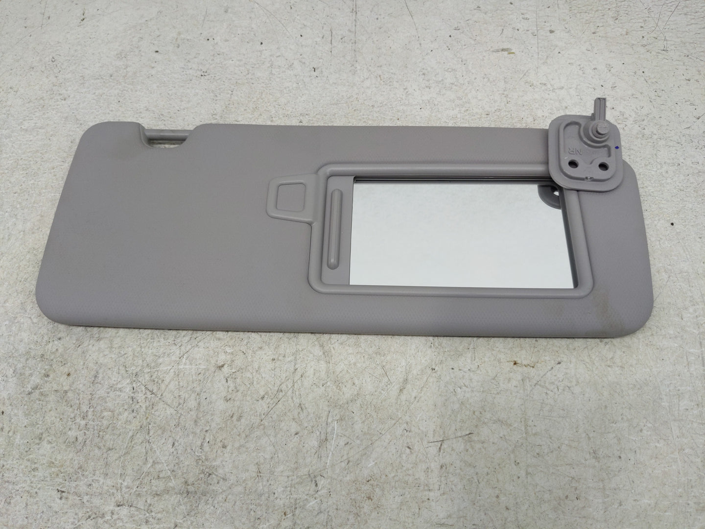 2016-2021 Hyundai Tucson Sun Visor Shade Replacement Passenger Right Mirror Fits Fits 2016 2017 2018 2019 2020 2021 OEM Used