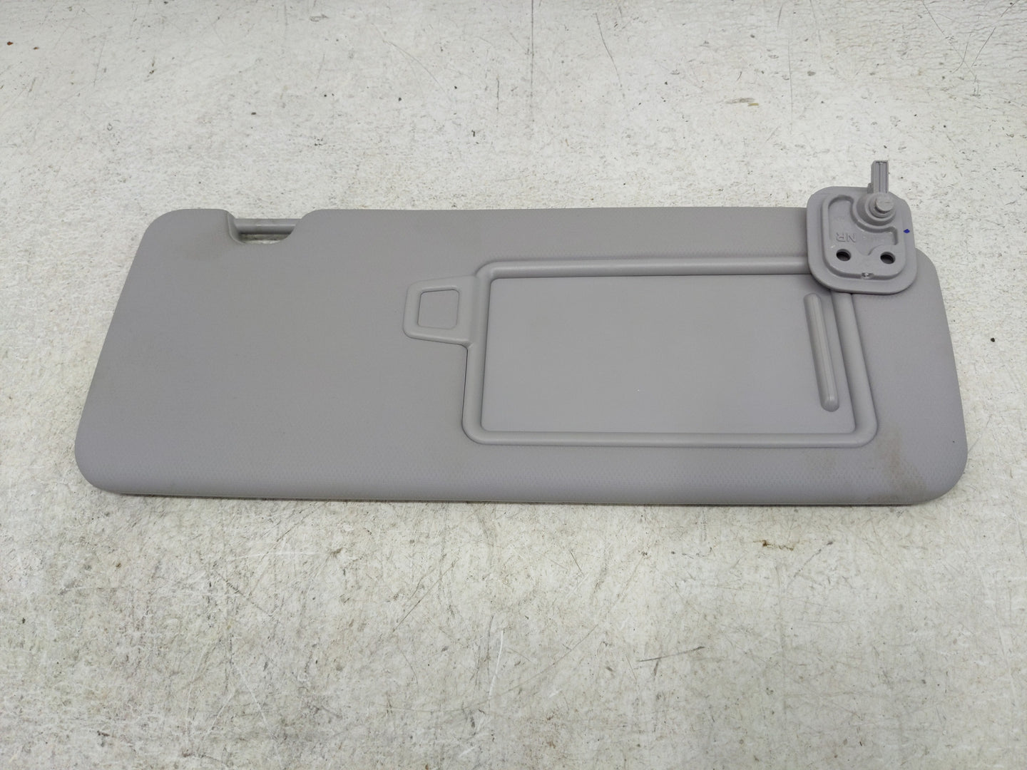 2016-2021 Hyundai Tucson Sun Visor Shade Replacement Passenger Right Mirror Fits Fits 2016 2017 2018 2019 2020 2021 OEM Used