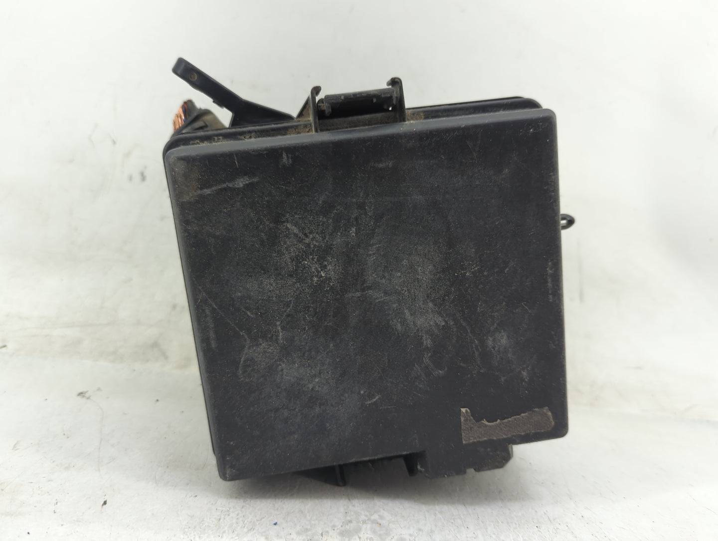 2016-2018 Hyundai Tucson Fusebox Fuse Box Panel Relay Module P/N:91950-D3230 Fits Fits 2016 2017 2018 OEM Used Auto Parts - 
