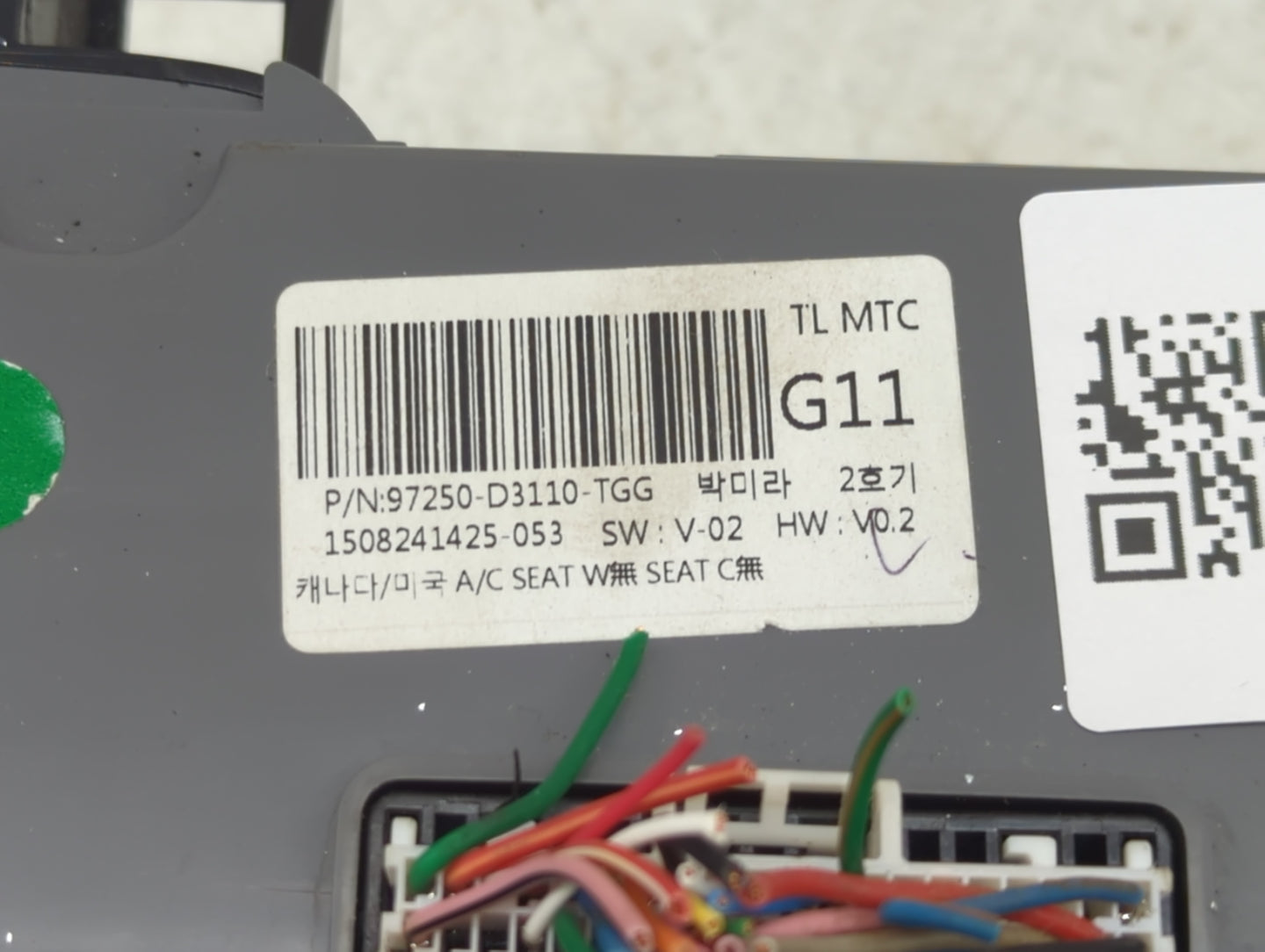 2016-2018 Hyundai Tucson Climate Control Module Temperature AC/Heater Replacement P/N:97250-D3110 Fits Fits 2016 2017 2018 O