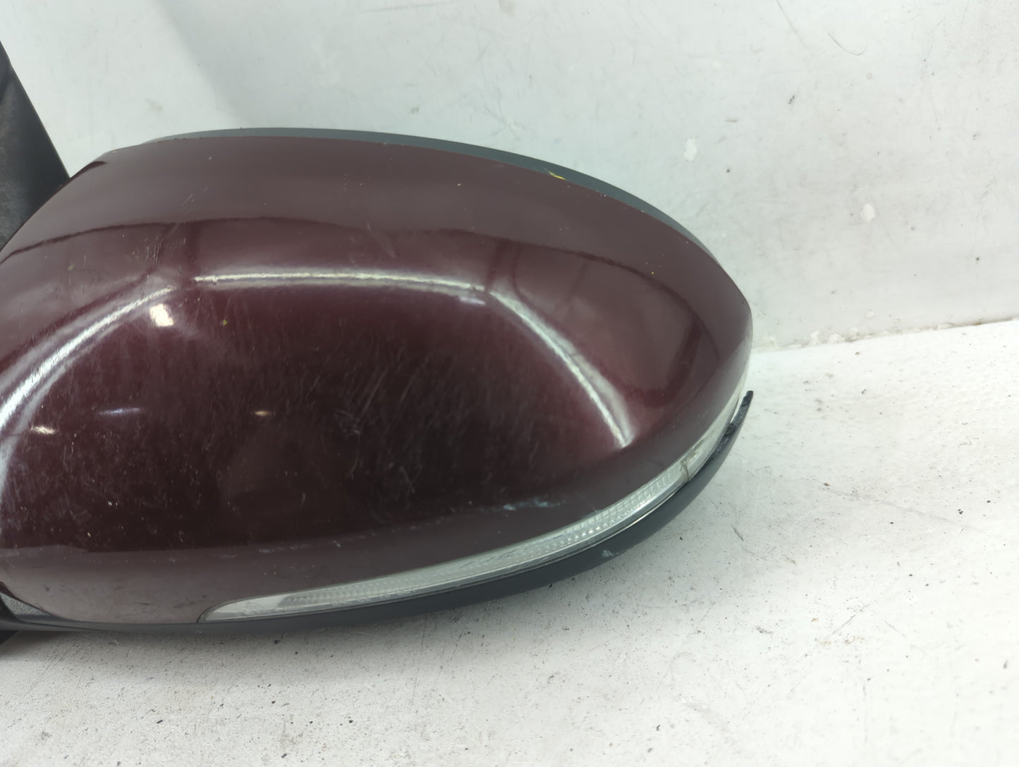 2016-2018 Hyundai Tucson Driver Side View Mirror - Left Door Mirror OEM Used - Oemusedautoparts1.com