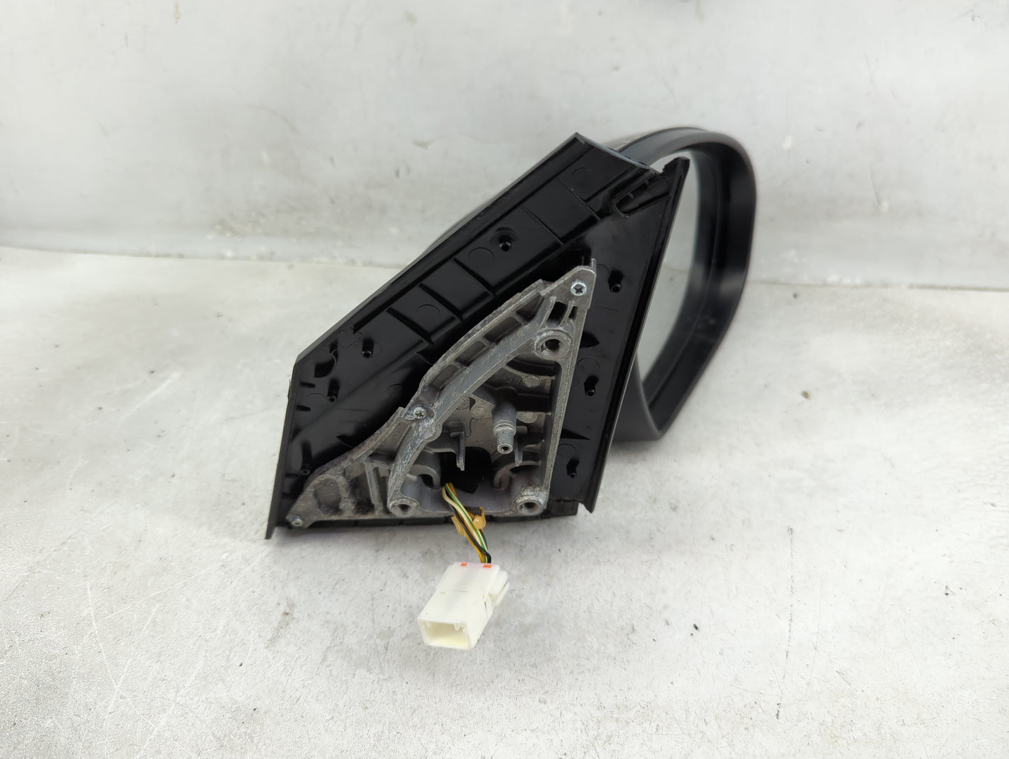 2016-2018 Hyundai Tucson Passenger Side View Mirror - Right Door Mirror OEM Used - Oemusedautoparts1.com