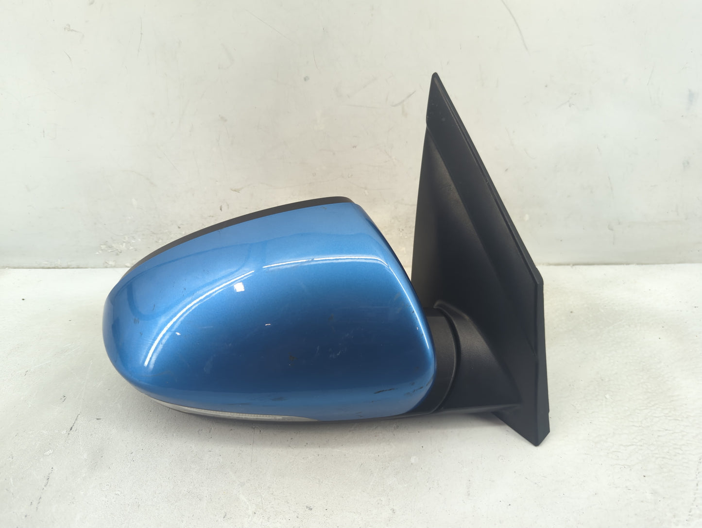2016-2018 Hyundai Tucson Passenger Side View Mirror - Right Door Mirror OEM Used - Oemusedautoparts1.com