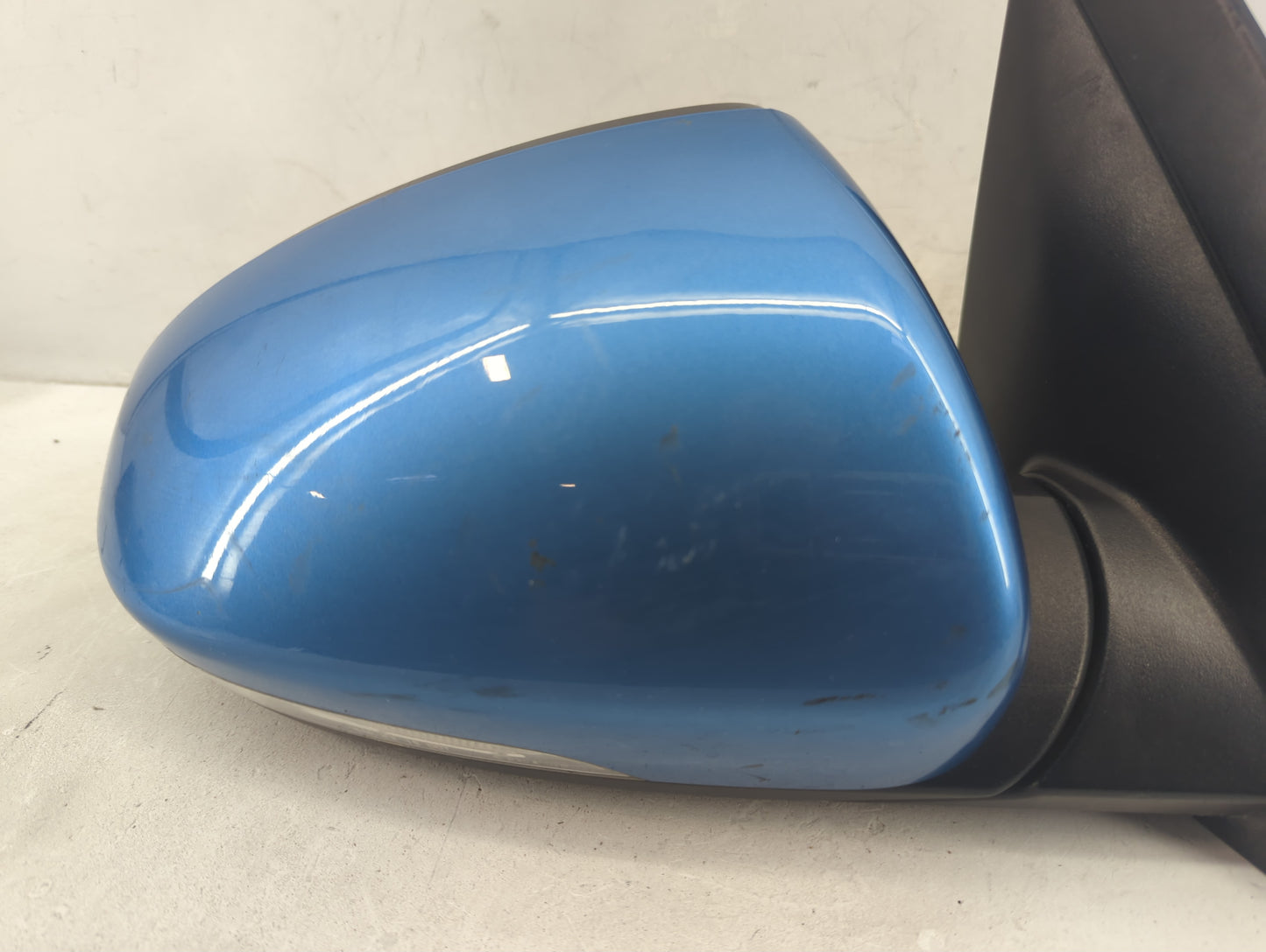 2016-2018 Hyundai Tucson Passenger Side View Mirror - Right Door Mirror OEM Used - Oemusedautoparts1.com